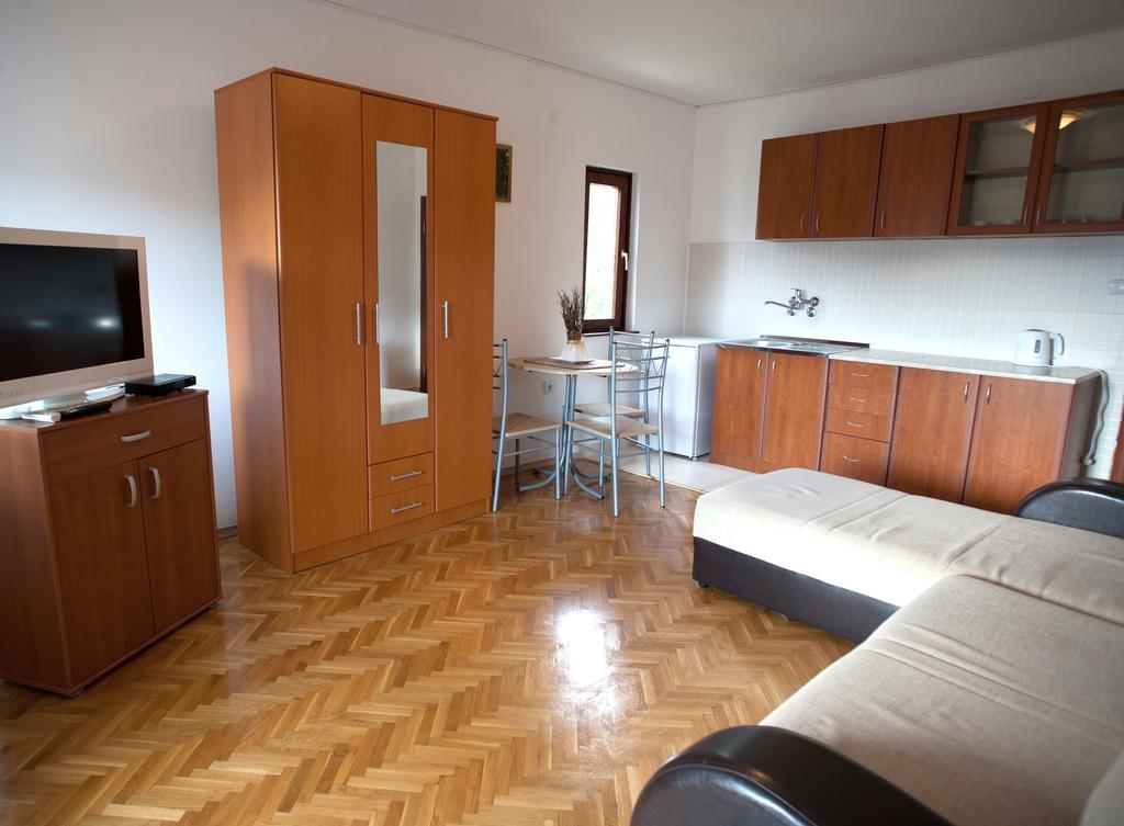 Apartments Villa Illyrik Risan Εξωτερικό φωτογραφία