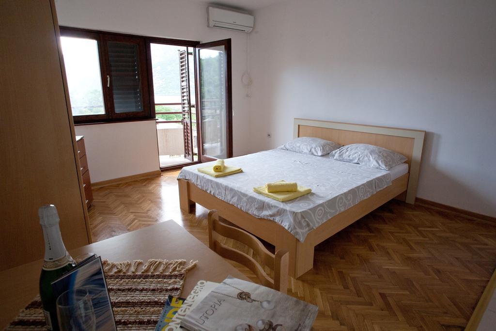 Apartments Villa Illyrik Risan Εξωτερικό φωτογραφία
