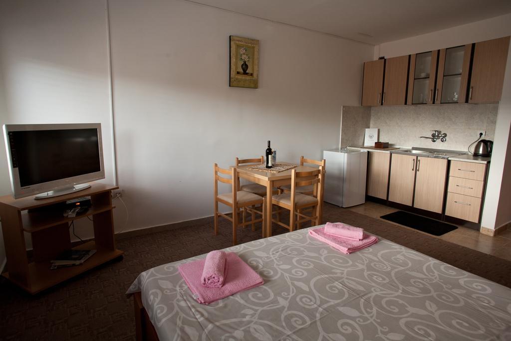 Apartments Villa Illyrik Risan Εξωτερικό φωτογραφία