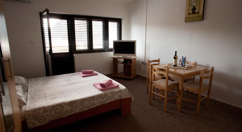 Apartments Villa Illyrik Risan Εξωτερικό φωτογραφία